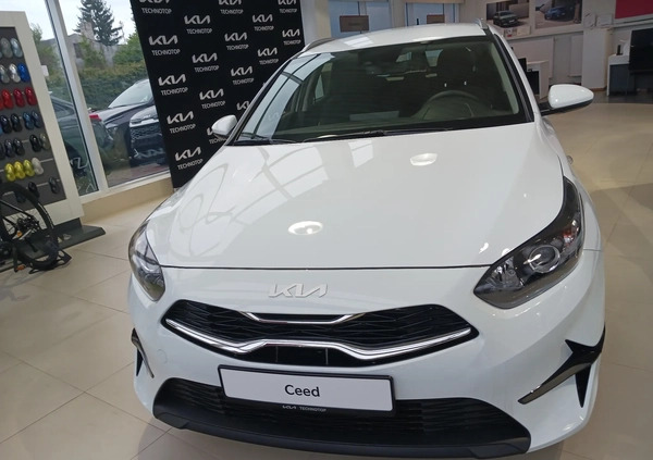 Kia Ceed cena 115900 przebieg: 5, rok produkcji 2023 z Zwierzyniec małe 16